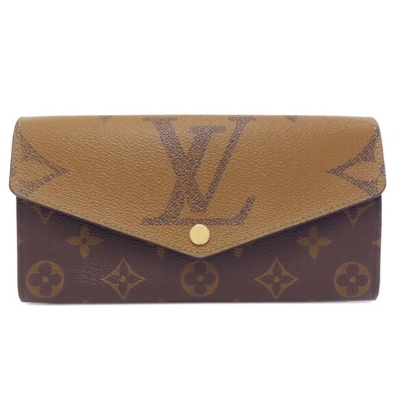 LOUIS VUITTON Brown Monogram Wallet - Picture 1 of 11